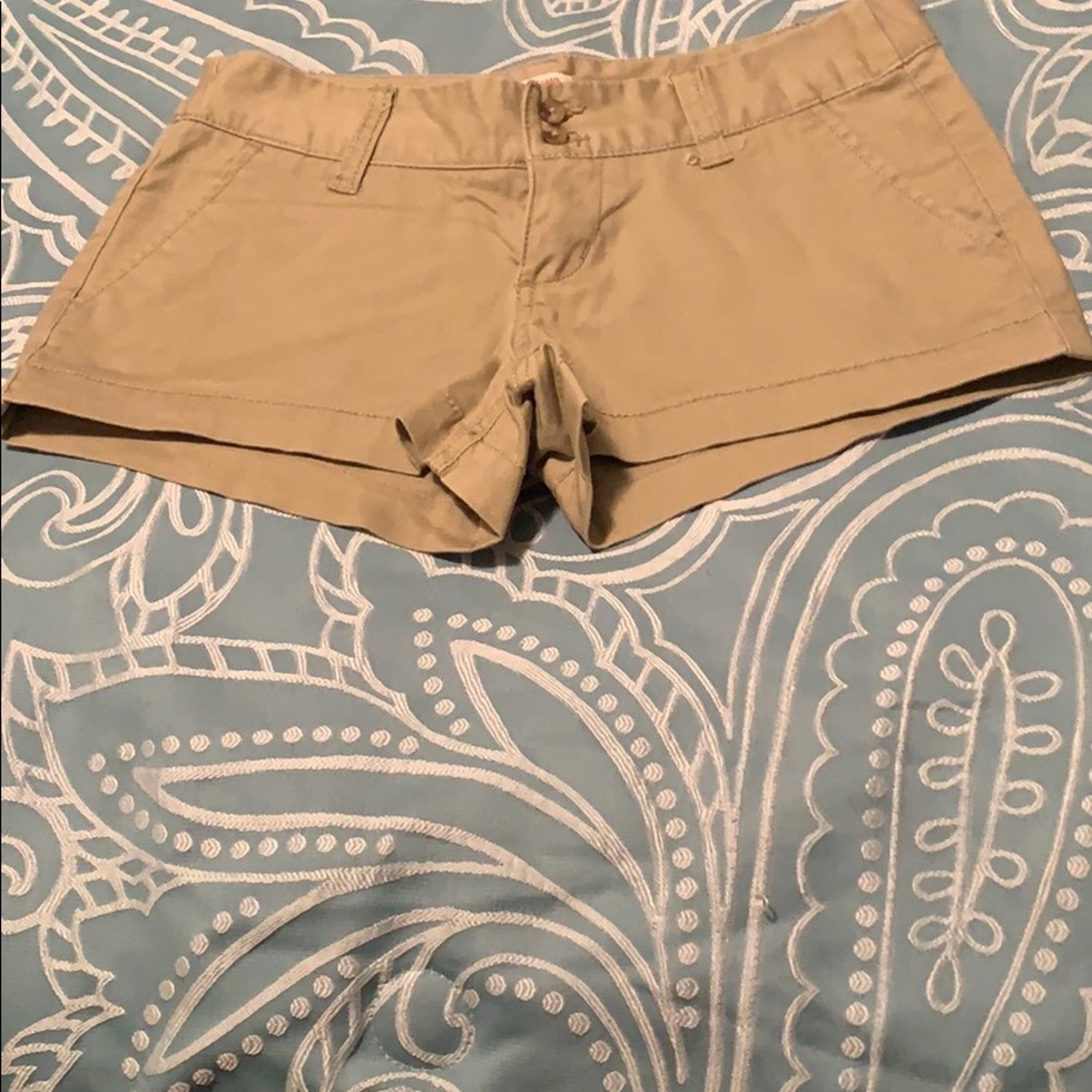 Shorts - Picture 2 of 2